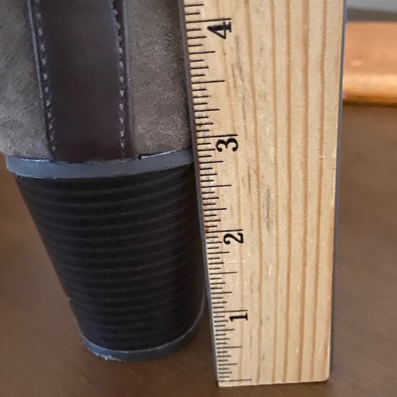 New Directions Brown Booties - Size 6.5 - Picture 7 of 7